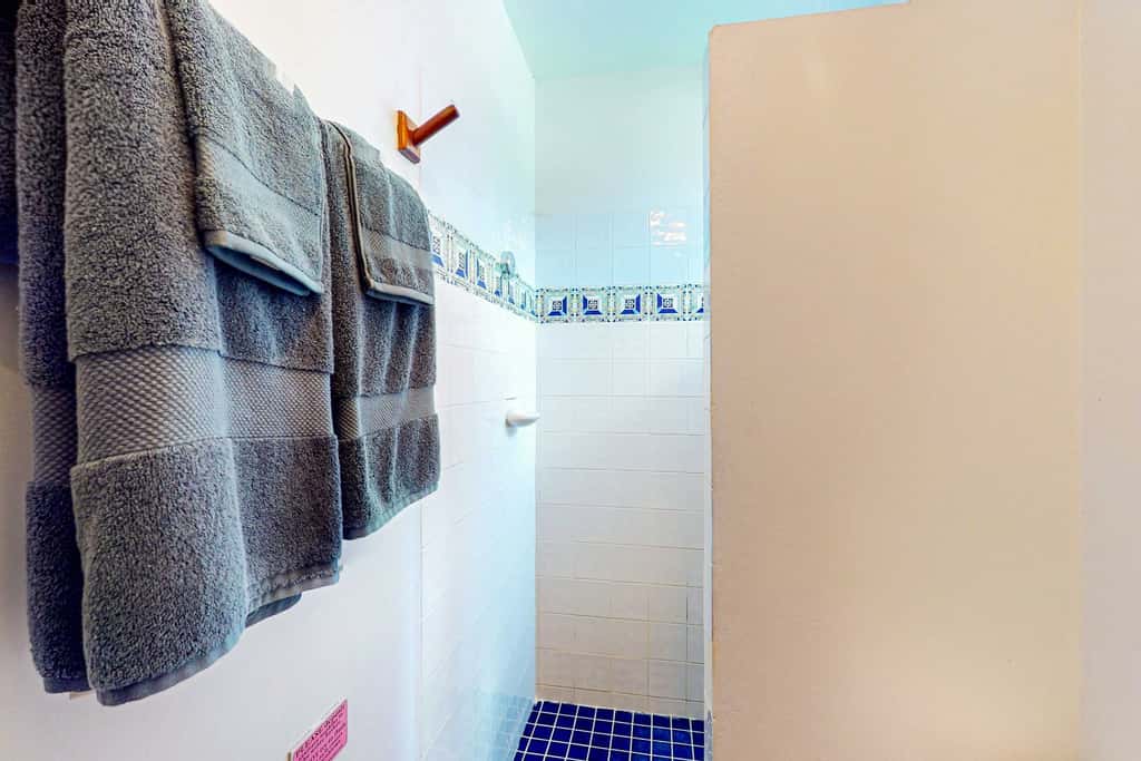 Oceanfront 3BR Condo at Caribe Island