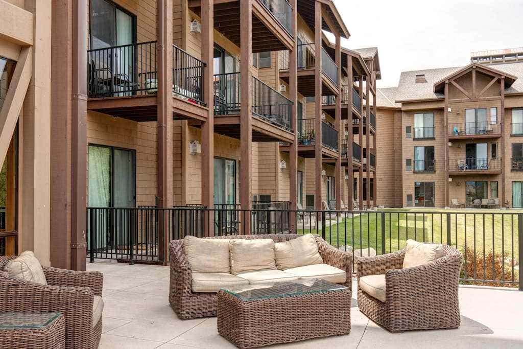 Cozy Mountain Retreat - 1BR Condo with 2 Full Baths Near Jordanelle & Park City