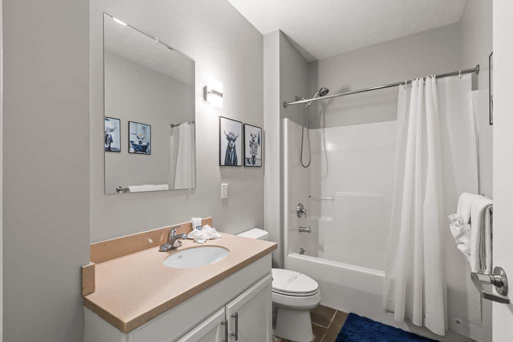 Cozy Mountain Retreat - 1BR Condo with 2 Full Baths Near Jordanelle & Park City
