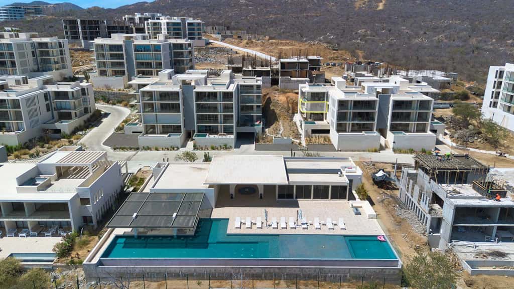 Brand New Pet-Friendly Condo - Private Pool