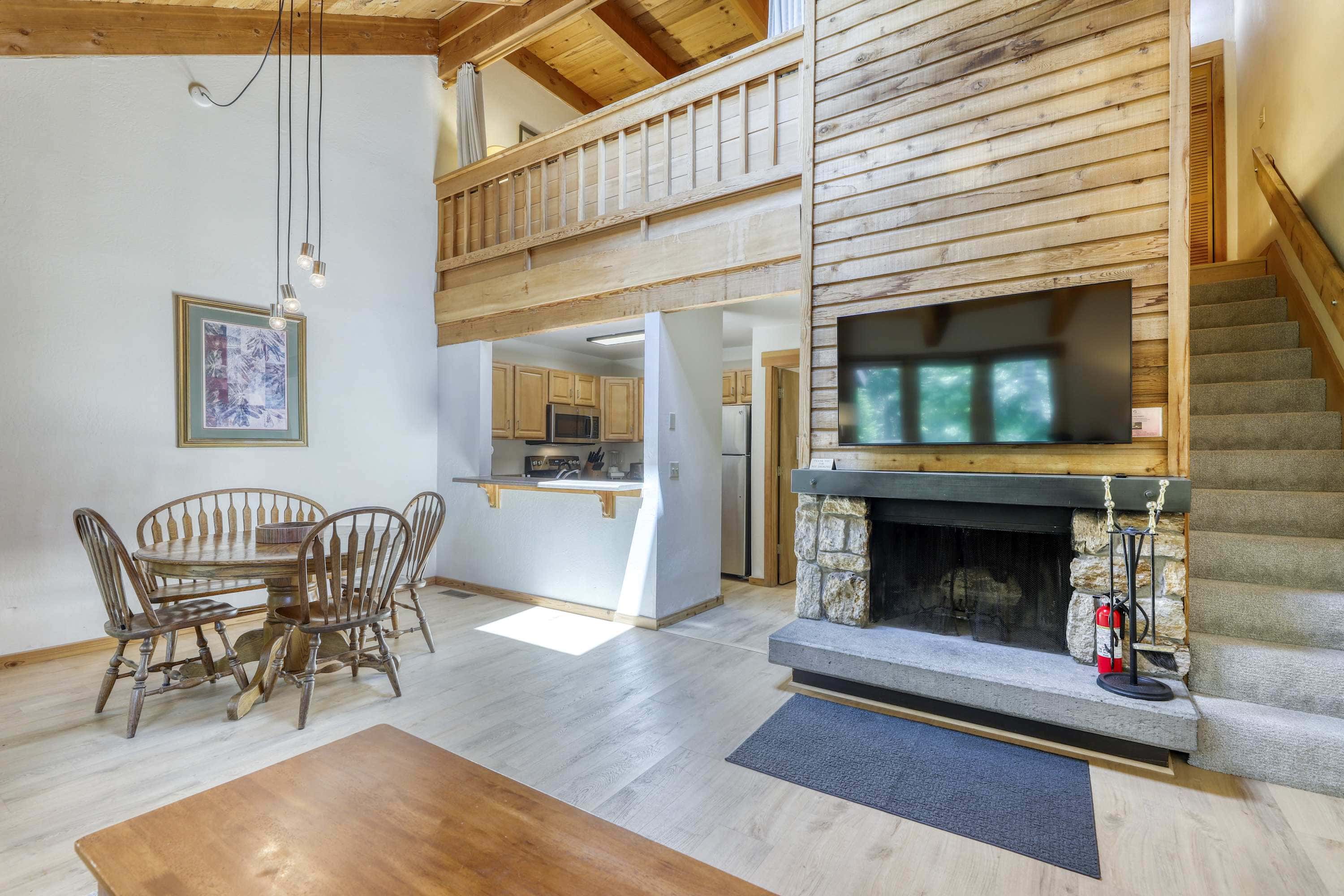 Condo at Granlibakken Tahoe Resort - Ski-In - Ski-Out with Pool, Spa & Minutes from Lake Tahoe