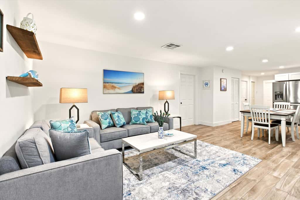 Spacious Waterfront Home - Private Canal Access and Large Yard in Naples