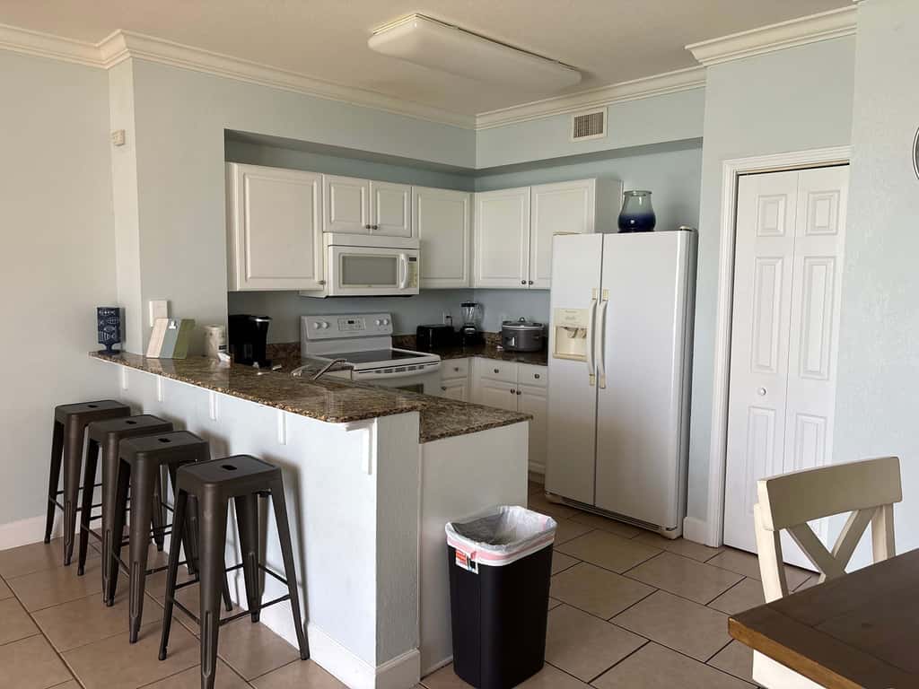 Gulf Front Condo with Pool, Hot Tub & Beach Access