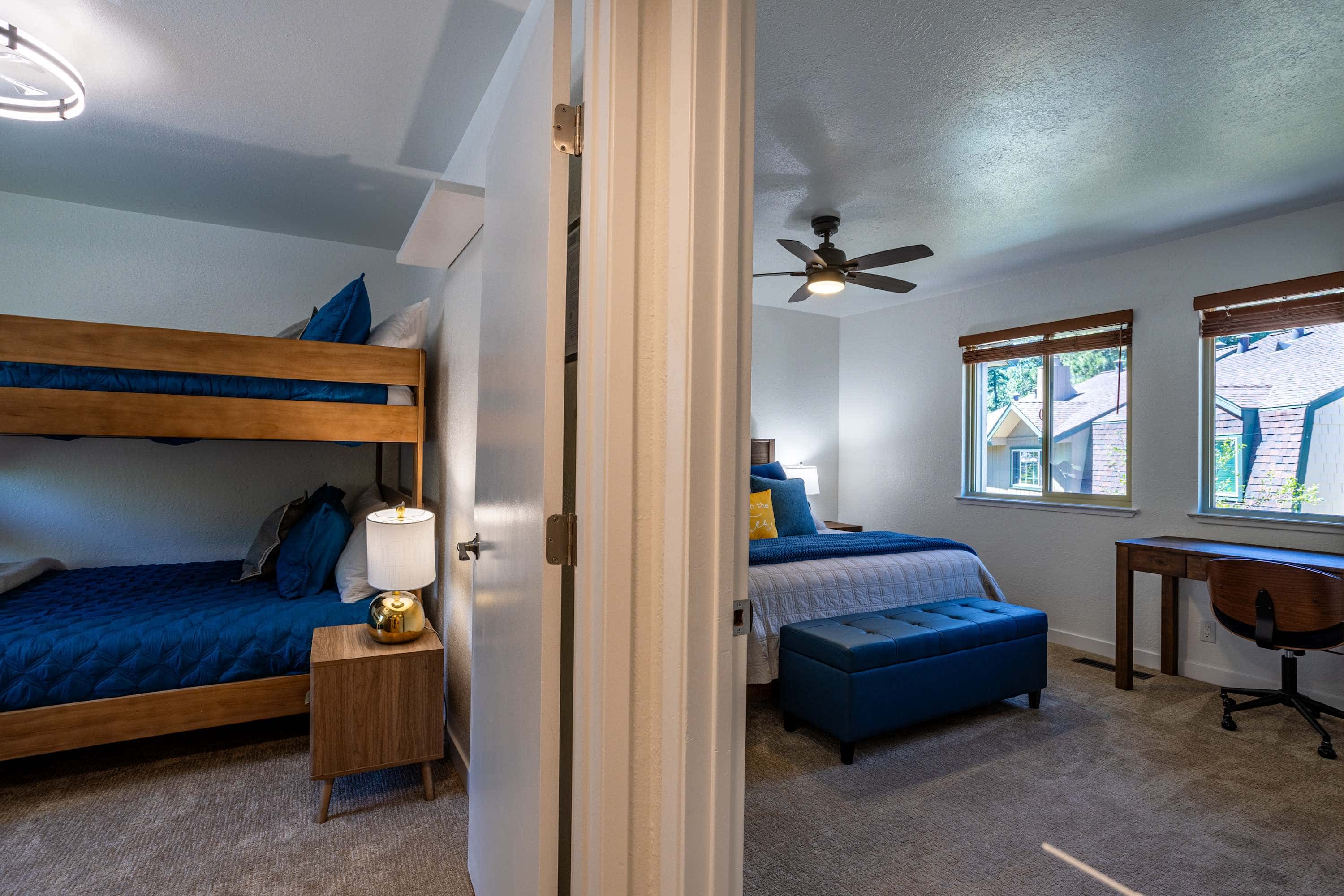 Lake Forest Glen Escape