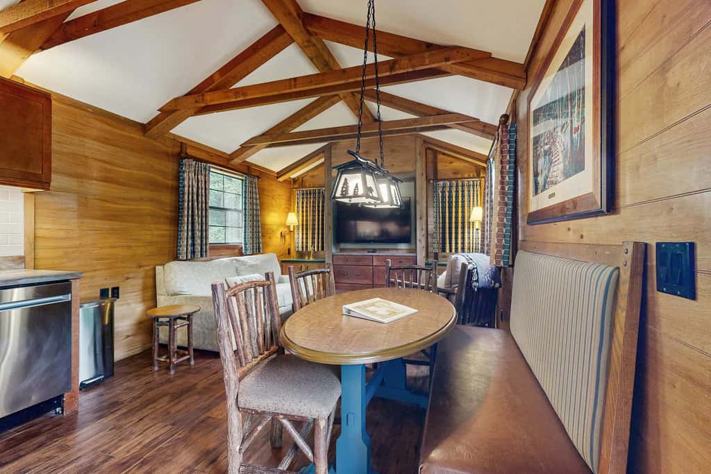 Riverfront Wilderness Cabin 