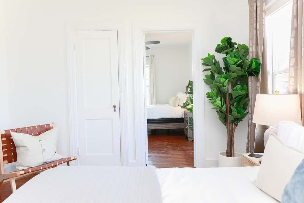 Sojourn Beach Front Escape Balcony & Beach Access