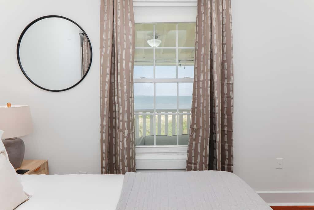 Sojourn Beach Front Escape Balcony & Beach Access