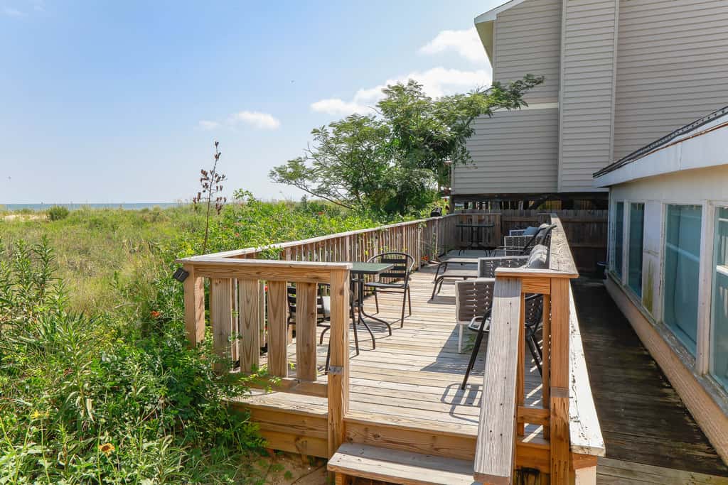 Sojourn Beach Front Escape Balcony & Beach Access