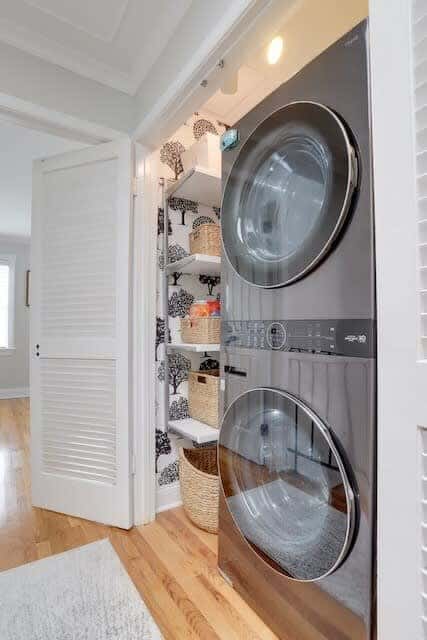 Sojourn A Gorgeous Modern 2 BR Capitol Hill
