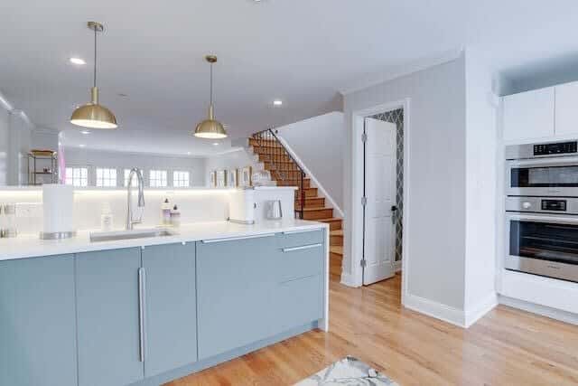 Sojourn A Gorgeous Modern 2 BR Capitol Hill