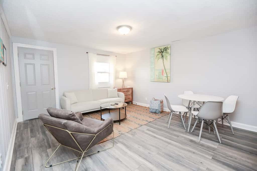 Sojourns Spit 2 BR  Beach Shack 1278WOV#2