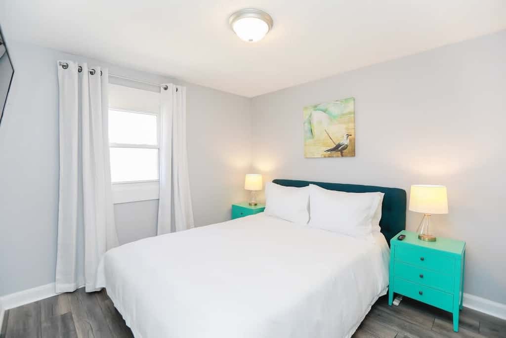 Sojourns Spit 2 BR  Beach Shack 1278WOV#2