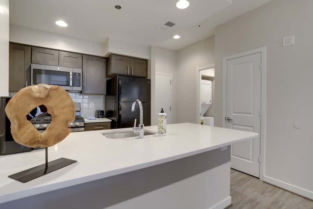 Sojourn | Courtland Towers | 1 BR w/Pickleball Court