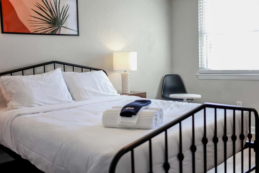 1866 EOV Beach Suite