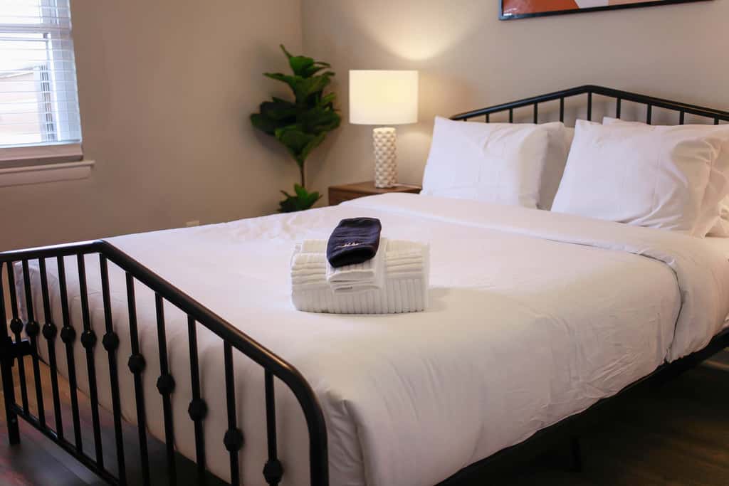 1866 EOV Beach Suite