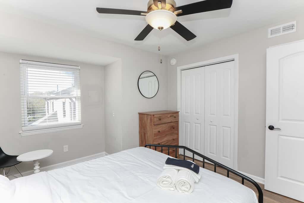 1866 EOV Beach Suite