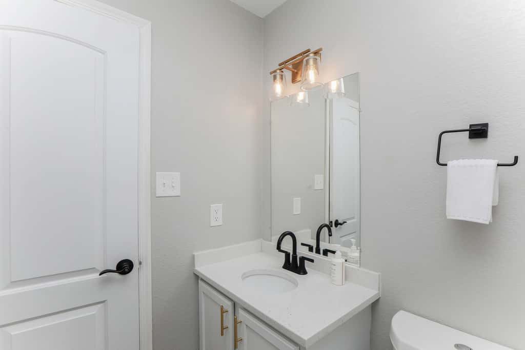 1866 EOV Beach Suite