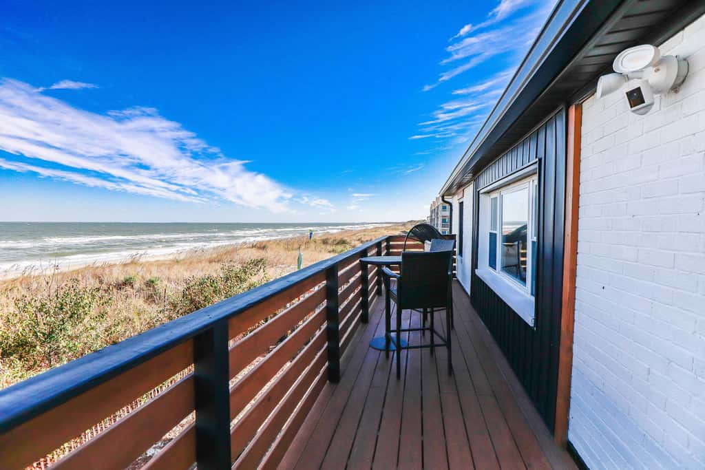 1866 EOV Beach Suite