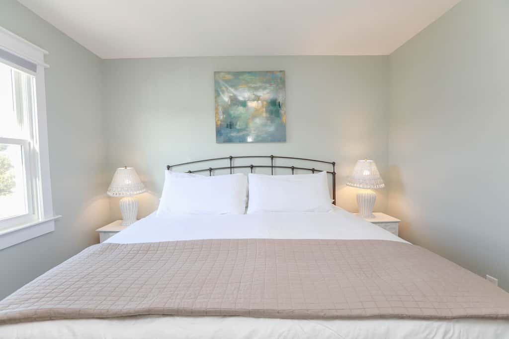 Sojourn's Sea Views with Balcony Sleeps 4