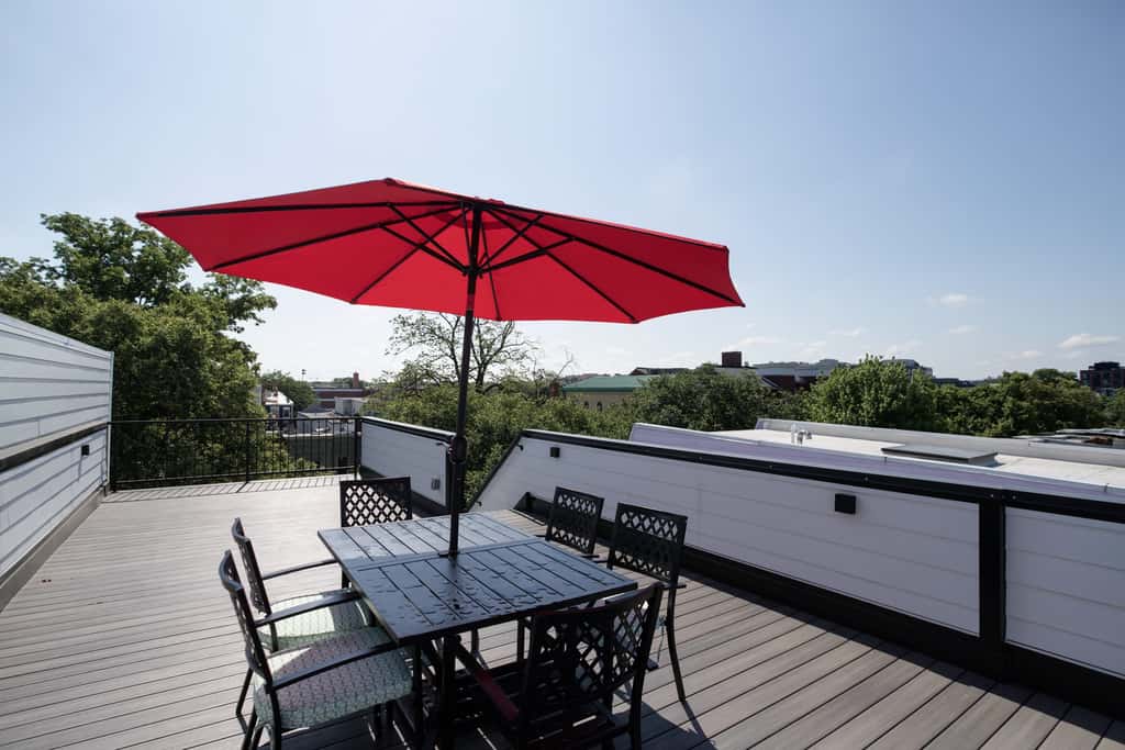 Sojourn's 3 BR with Rooftop Patio at Union Market