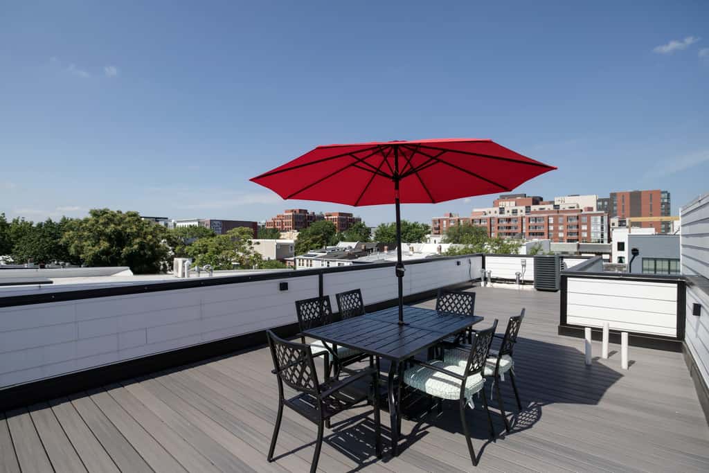 Sojourn's 3 BR with Rooftop Patio at Union Market
