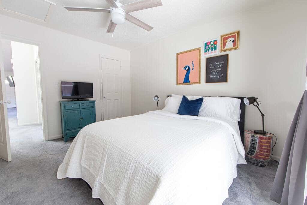 Cheerful 2 Bedroom Home near Virginia Wesleyan