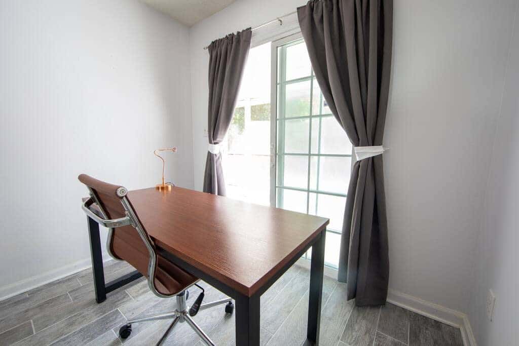 Cheerful 2 Bedroom Home near Virginia Wesleyan