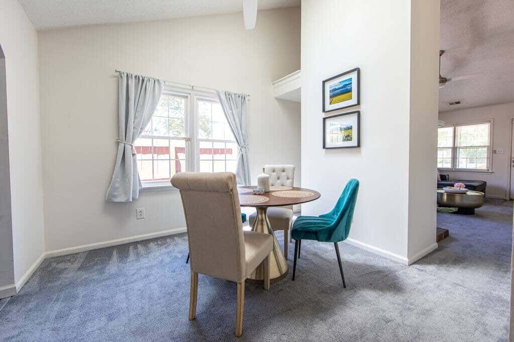 Cheerful 2 Bedroom Home near Virginia Wesleyan