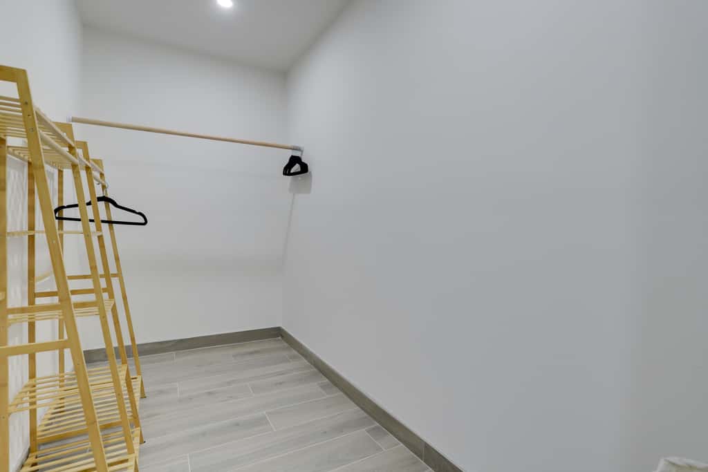Sojourn's 4 BR + Private Patio at Union Market