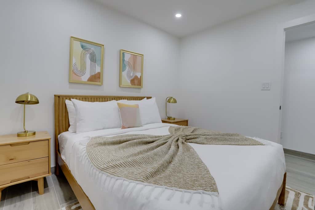 Sojourn's 4 BR + Private Patio at Union Market
