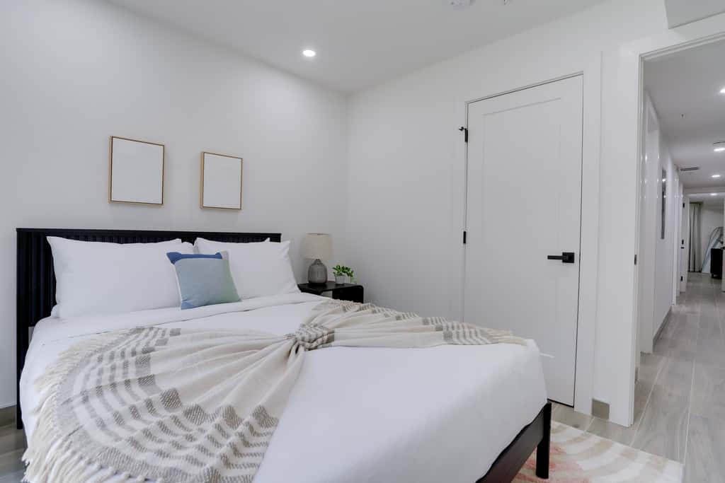 Sojourn's 4 BR + Private Patio at Union Market