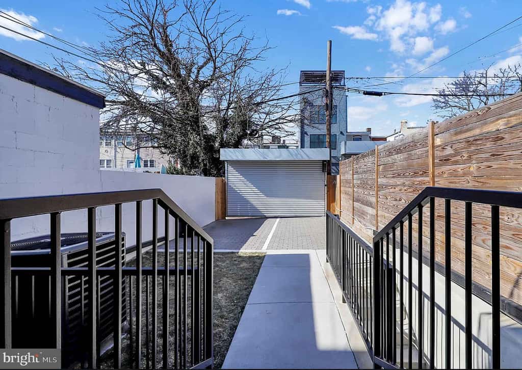 Sojourn's 4 BR + Private Patio at Union Market
