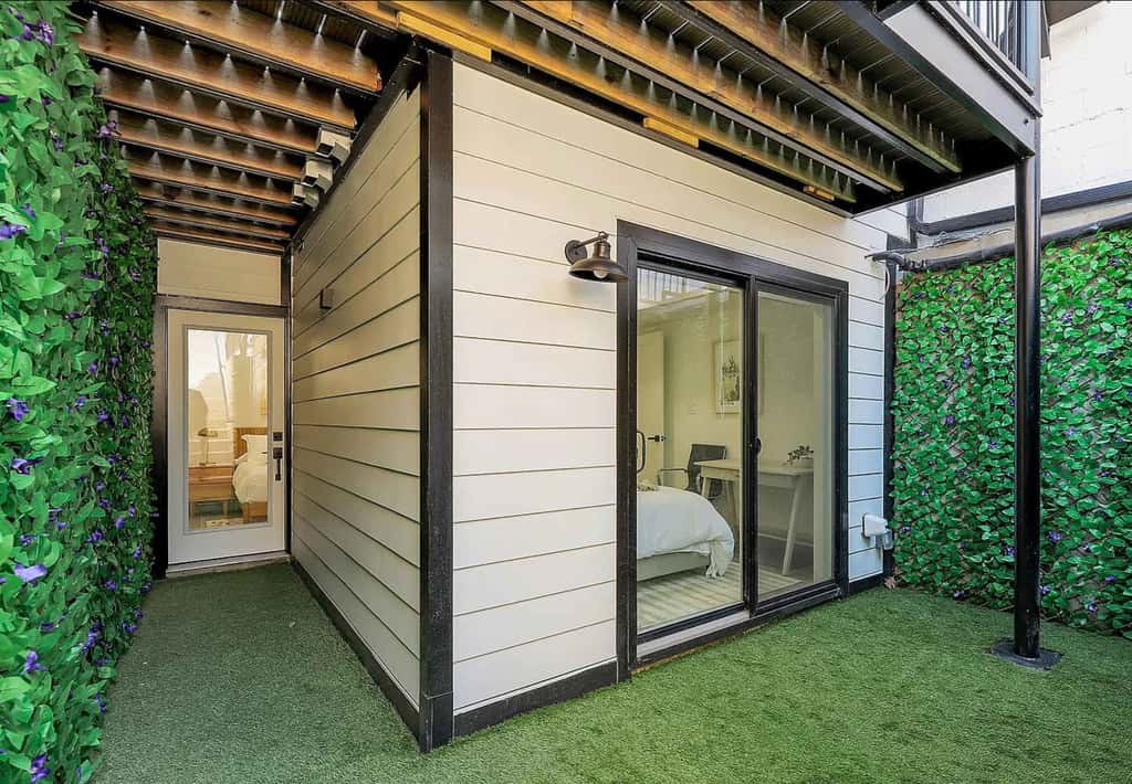 Sojourn's 4 BR + Private Patio at Union Market