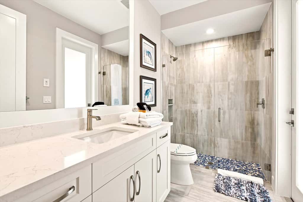 Gorgeous 3 Bedroom Marco Island Home with Private Pool and Outdoor Kitchen