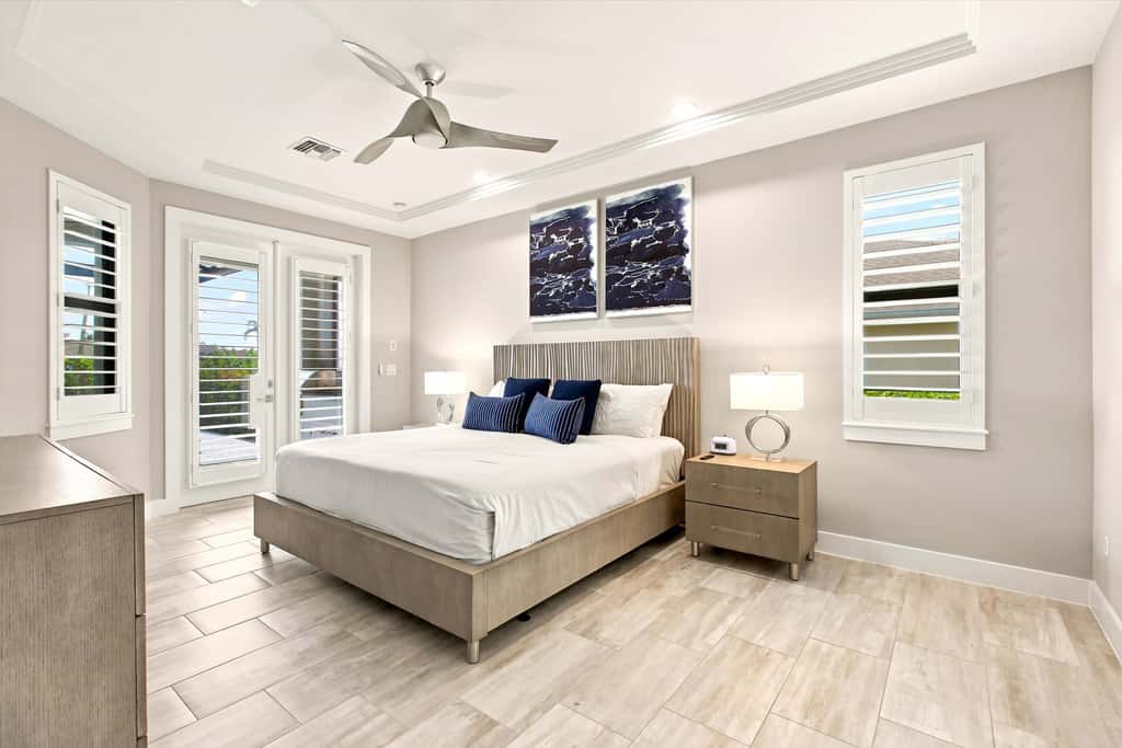 Gorgeous 3 Bedroom Marco Island Home with Private Pool and Outdoor Kitchen
