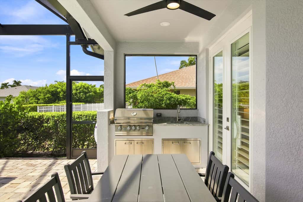Gorgeous 3 Bedroom Marco Island Home with Private Pool and Outdoor Kitchen