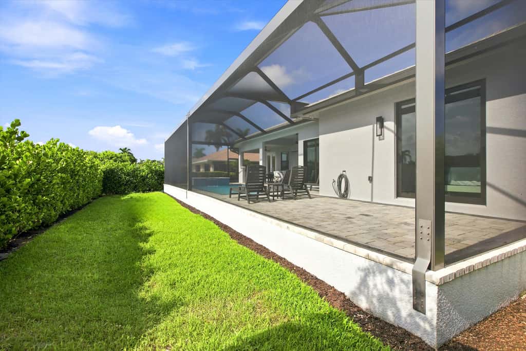 Gorgeous 3 Bedroom Marco Island Home with Private Pool and Outdoor Kitchen