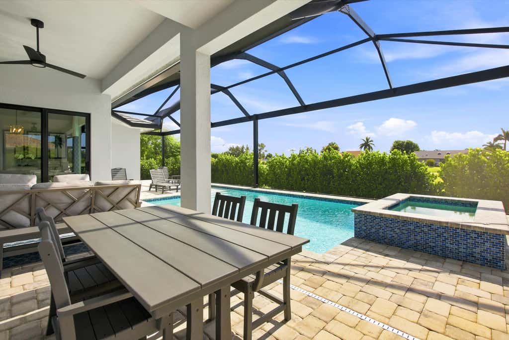 Gorgeous 3 Bedroom Marco Island Home with Private Pool and Outdoor Kitchen