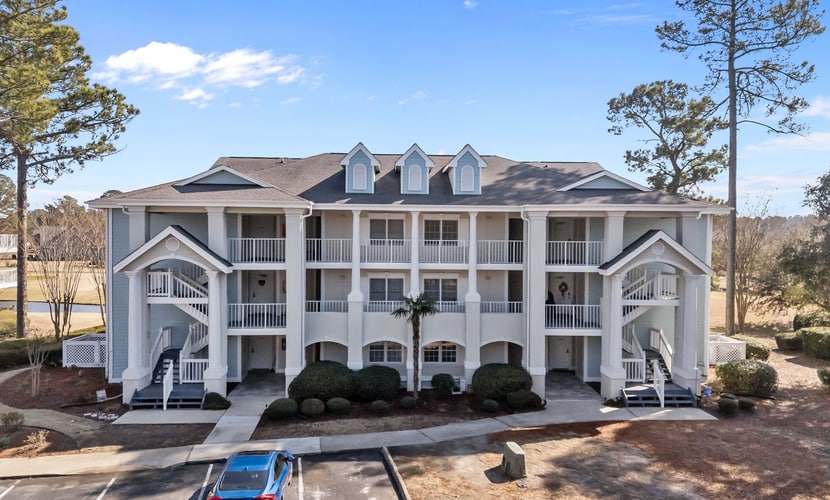 Coastal Golf Course Condo – 15 Minutes to the Beach! Escape to Calabash, North Carolina