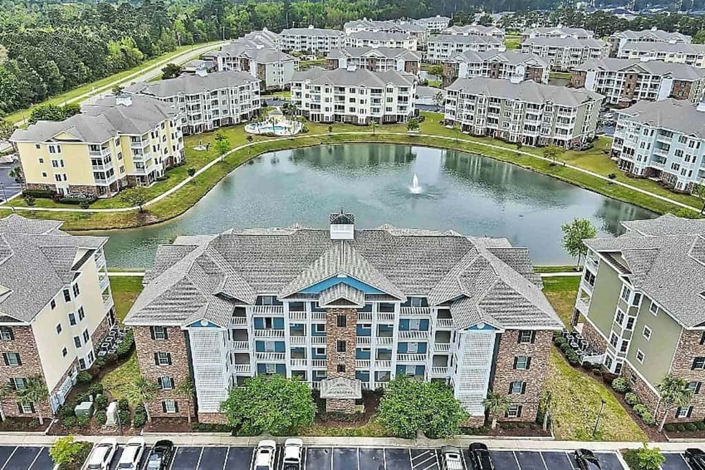 Lakefront Waterview