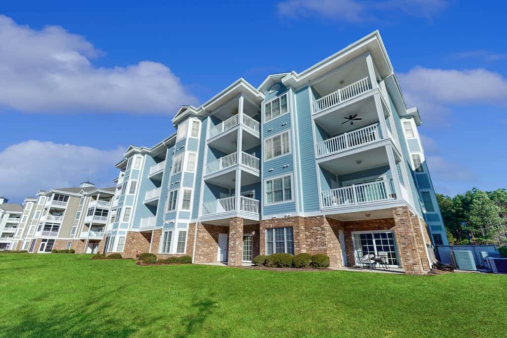Lakefront Waterview
