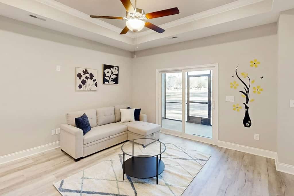 2023 duplex with screened patio - near golf & beach