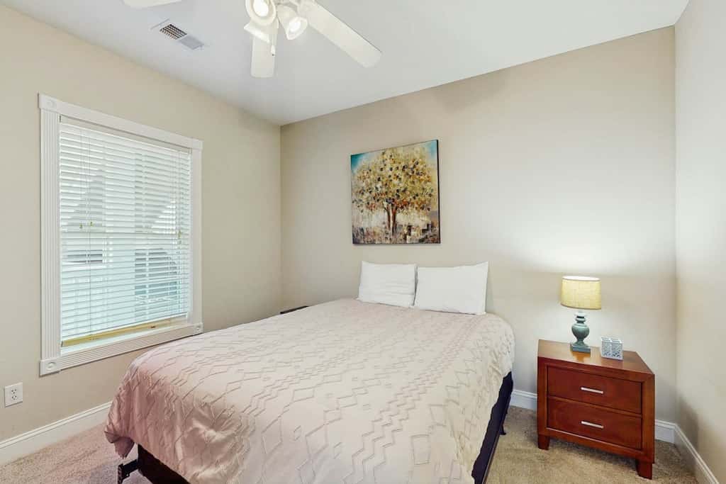 Luster Leaf 105