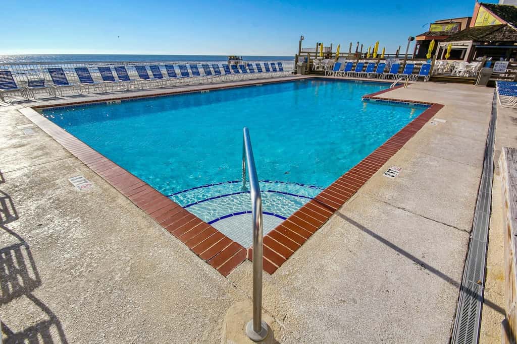 Sands Ocean Club 1629/1630