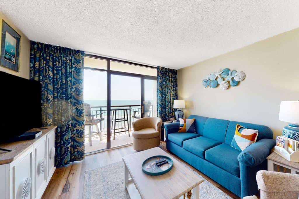 Beachfront condo with beach access, 4 pools, 4 hot tubs, sauna, W/D