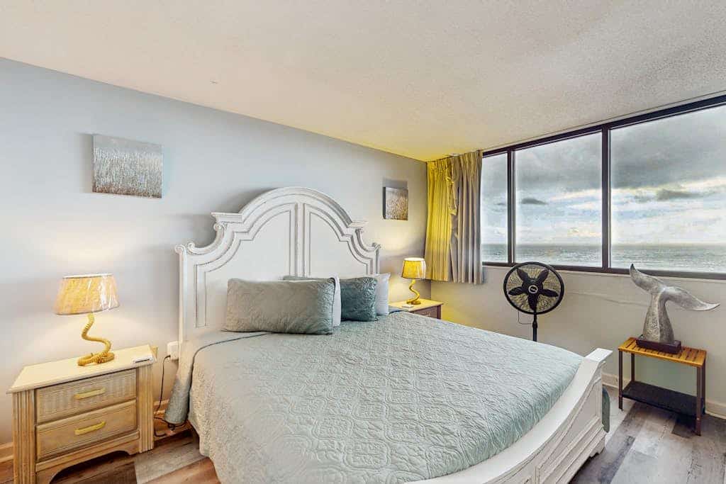 Oceanfront condo with pool, private balcony, W/D & direct beach access