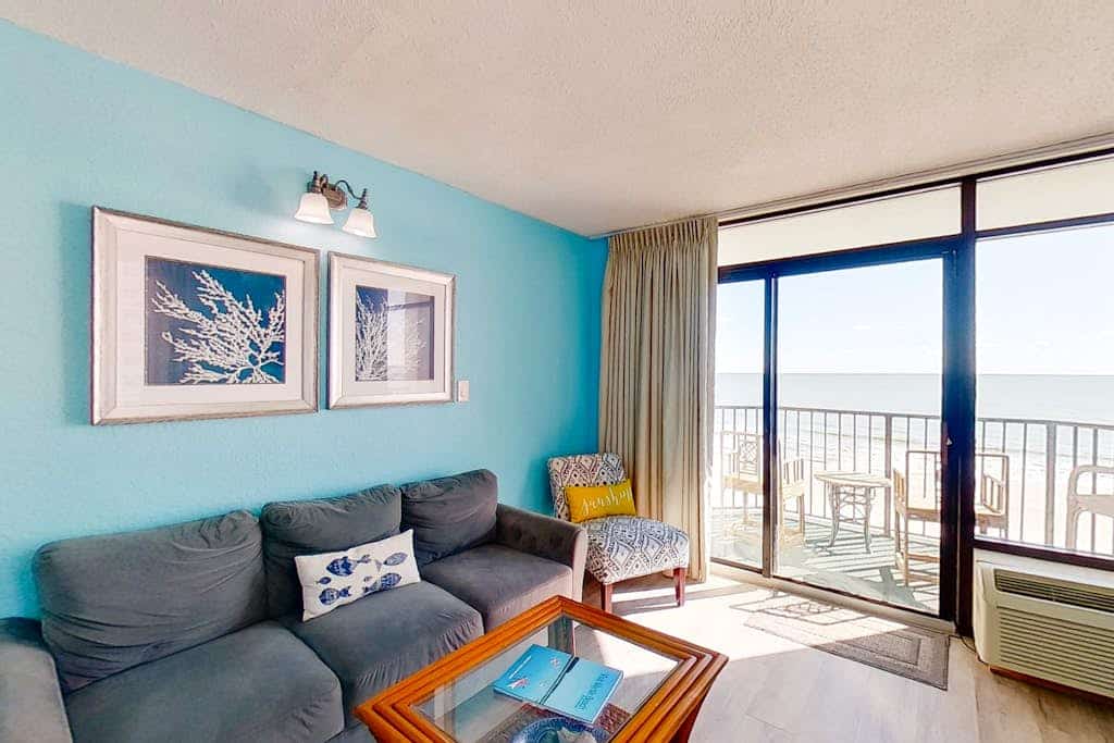 5th Floor Oceanfront Dog Friendly Condo with Shared Pool/Hot Tub, WiFi