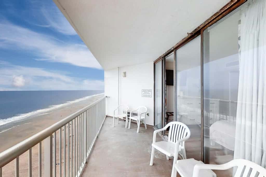 Sands Ocean Club 1629