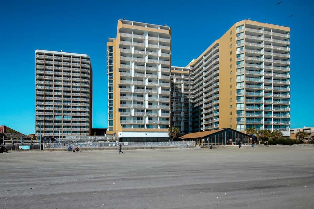 Sands Ocean Club 1629