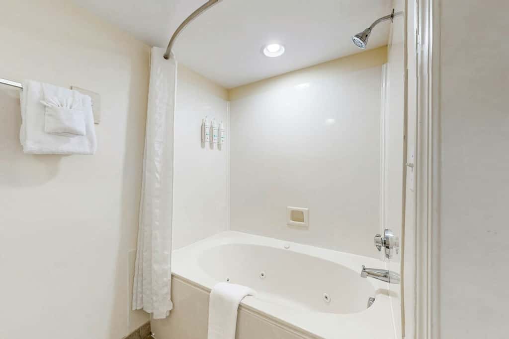 Bahama Sands 1110